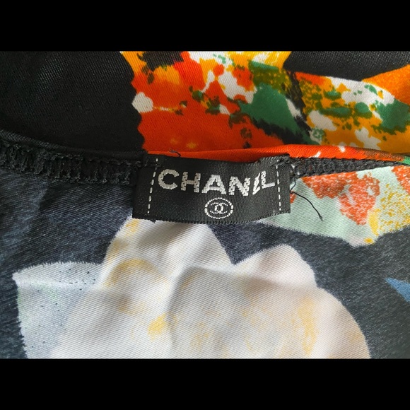 Authatic Chanel Swimsuit - Picture 5 of 7